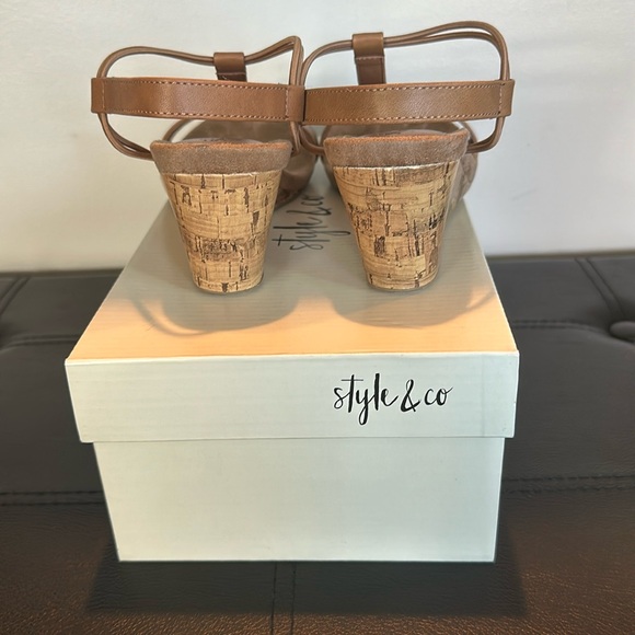 Style & Co Tan Mulan Wedges 8M - Picture 4 of 6